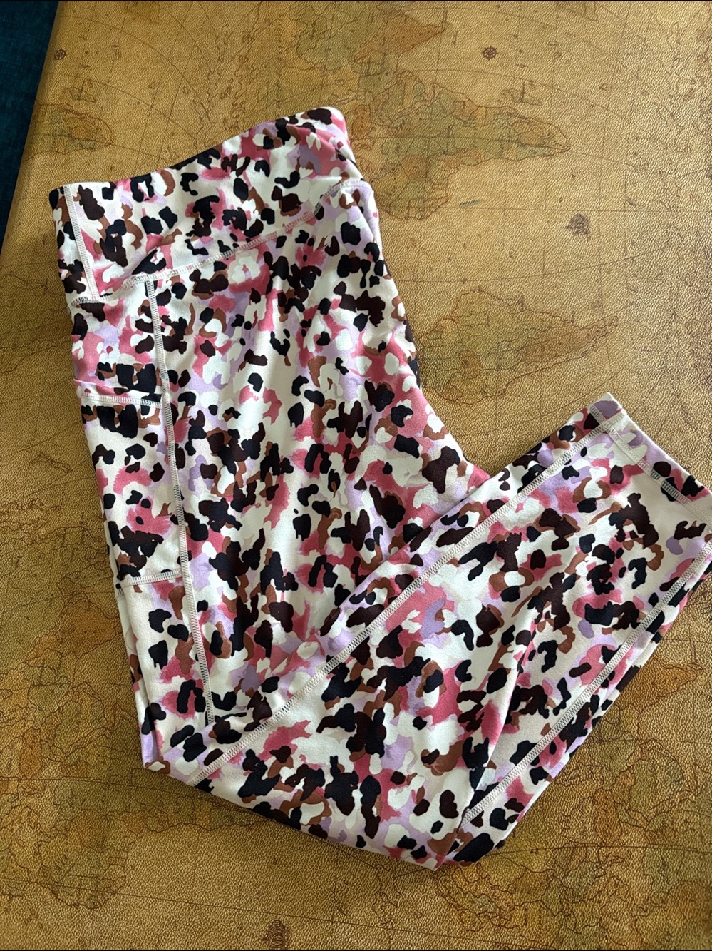 Pink Leopard Print High-Rise Performance Leggings Size 3X